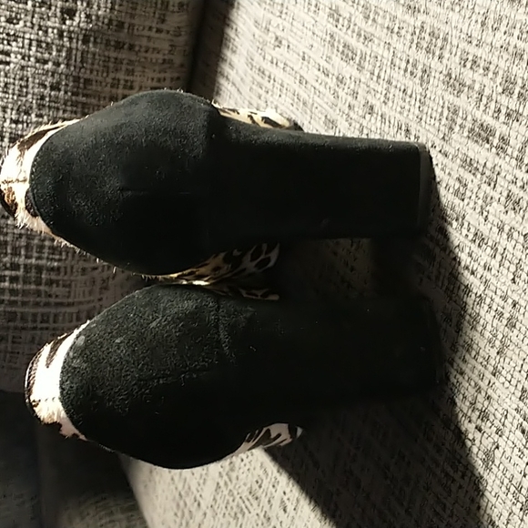 Bleeker & Bond Leopard print, calf hide size 6.5 - Picture 4 of 6